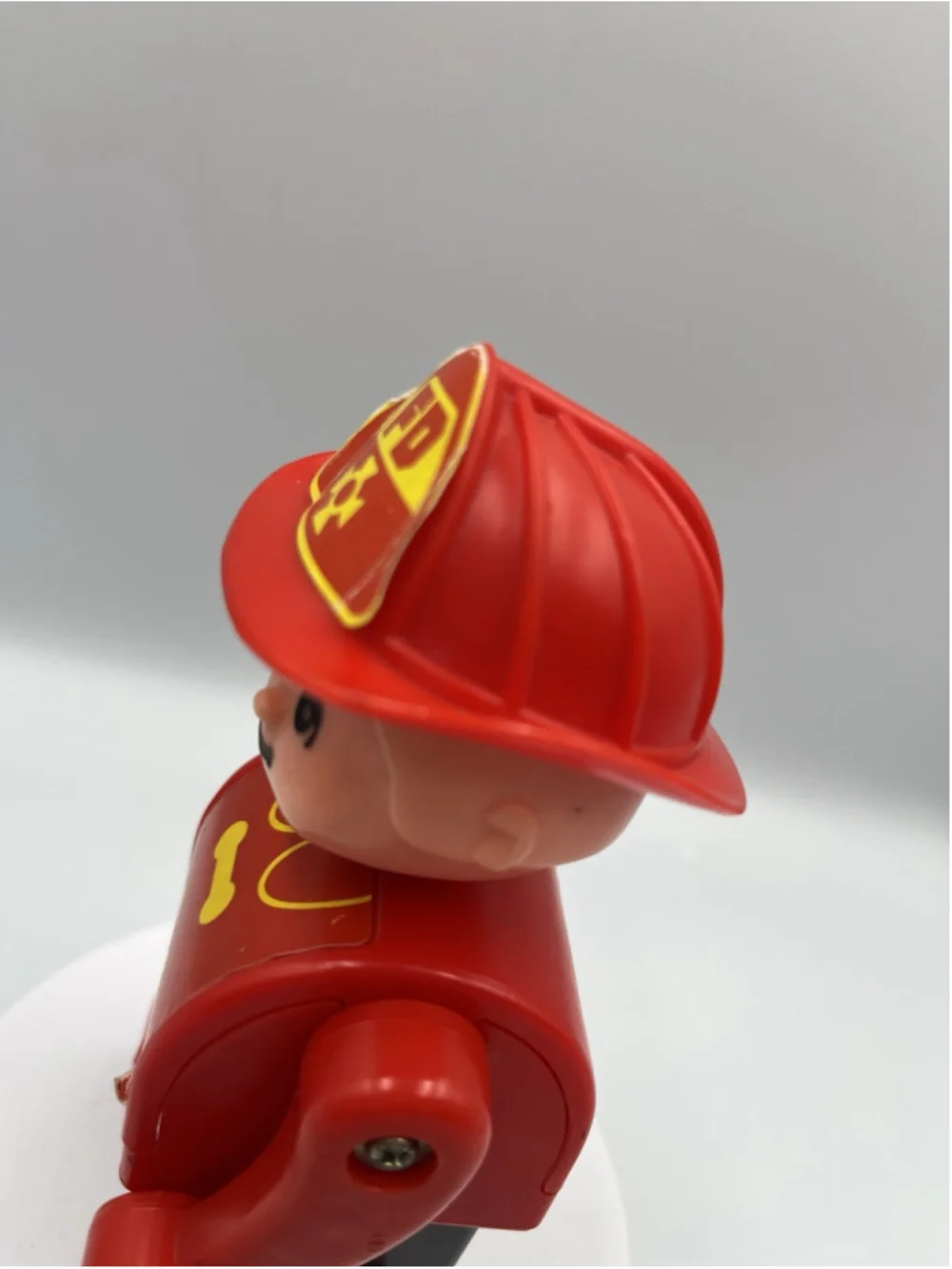 VINTAGE PUSHKINS Vintage Fire Man TOMY 1976 Push N Go Action Figure